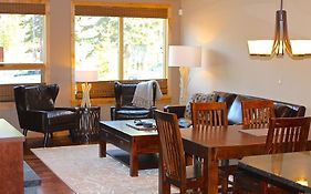 Luxury Canmore Vacations